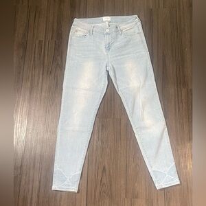 Celebrity Pink Mid-Rise Skinny Ankle Jeans Size 9